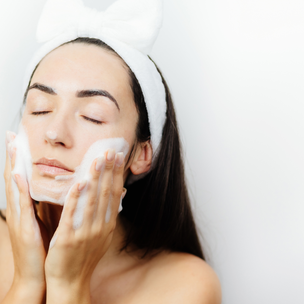 Top 5 Chemical-Free Facial Cleansers